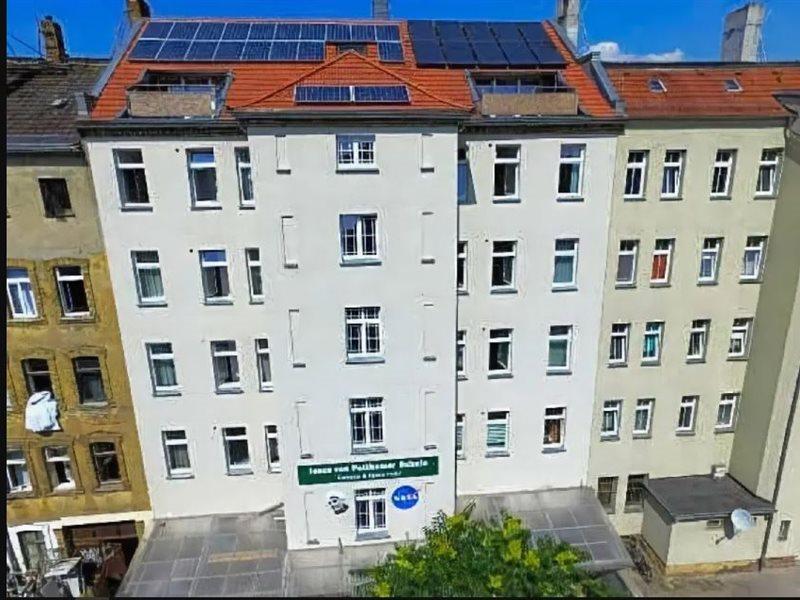Space Hotel Im Campus Der Jvp Schule Leipzig Exterior foto